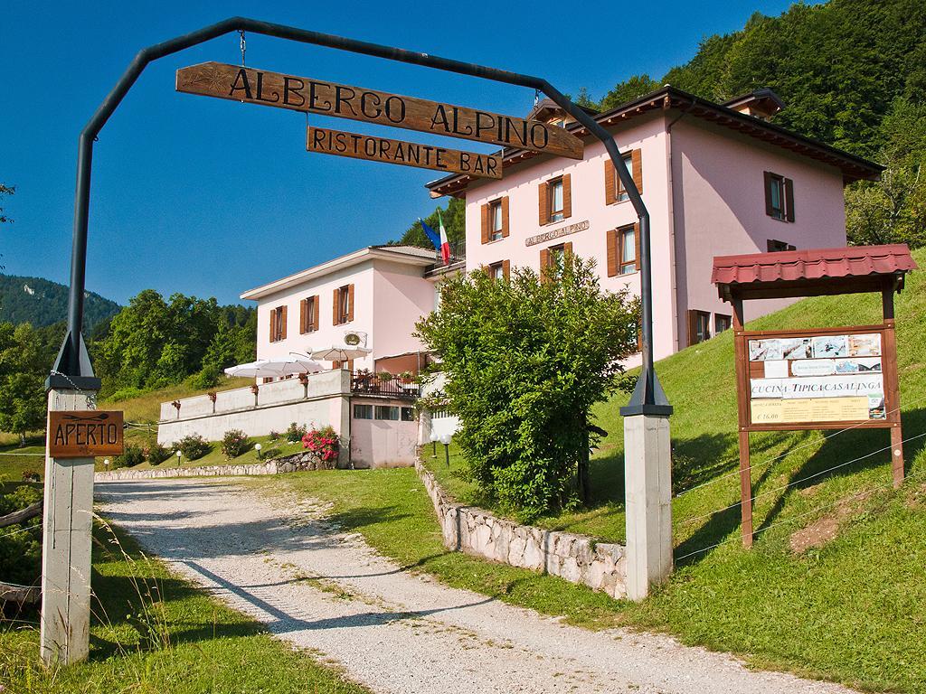 Albergo Alpino Da Tullio Avio Ngoại thất bức ảnh